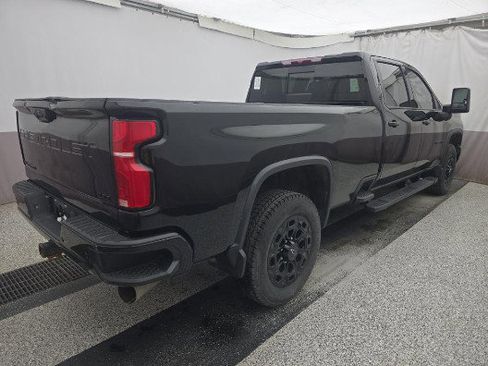 Used 2024 Chevrolet Silverado 2500 LTZ w/ LTZ Plus Package AWD/4WD image 5