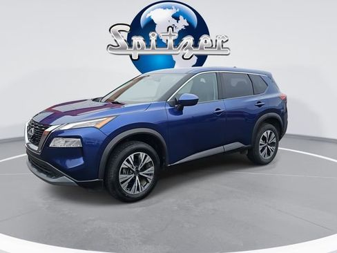 Used 2023 Nissan Rogue SV image 4
