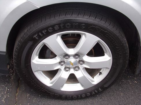 Used 2017 Chevrolet Traverse LT w/ Style and Technology Package AWD/4WD image 9