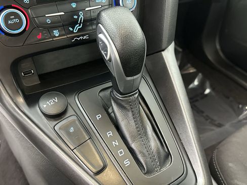 Used 2018 Ford Focus SEL w/ Cold Weather Package image 24