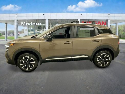 New 2026 Nissan Kicks SV w/ Cold Weather Package image 2