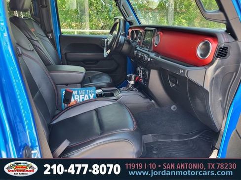 Used 2020 Jeep Gladiator Rubicon AWD/4WD image 11