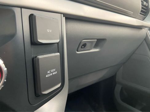 Used 2022 Ford F150 XLT w/ Equipment Group 302A High image 39