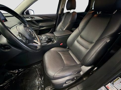 Used 2018 MAZDA CX-9 Touring w/ Touring Premium Package image 11