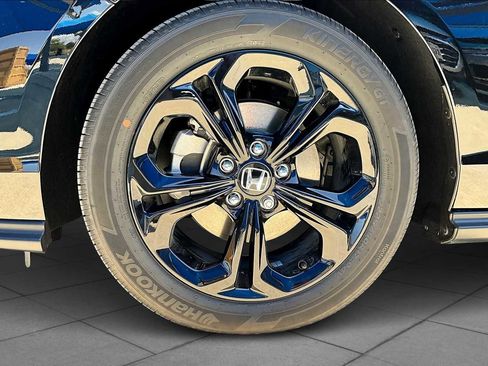 New 2025 Honda Accord SE image 12