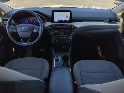 Used 2020 Ford Escape SE Sport image 27