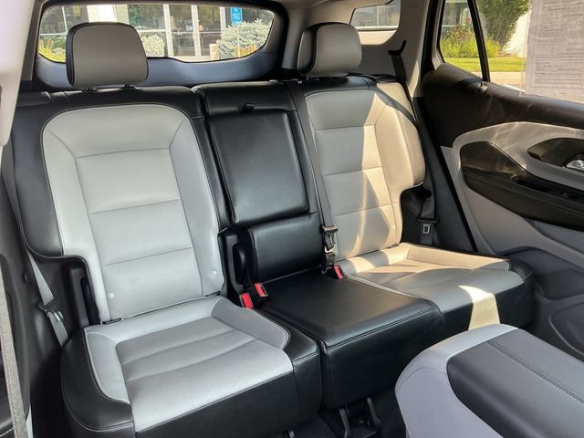 Used 2024 GMC Terrain SLT AWD/4WD image 22