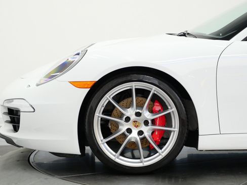 Used 2015 Porsche 911 Carrera S RWD image 44