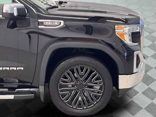 Used 2020 GMC Sierra 1500 SLT w/ SLT Premium Plus Package AWD/4WD image 22