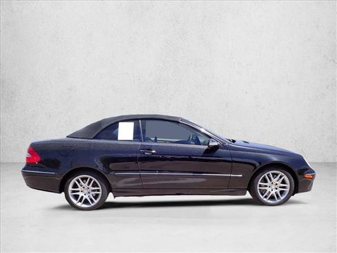 Used 2009 Mercedes-Benz CLK 350 Cabriolet image 5