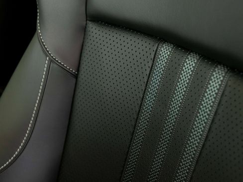 New 2026 Aston Martin DBX 707 image 15