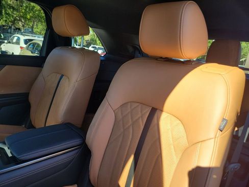 Certified 2025 MAZDA CX-90 3.3 Turbo S w/ Premium Plus image 13