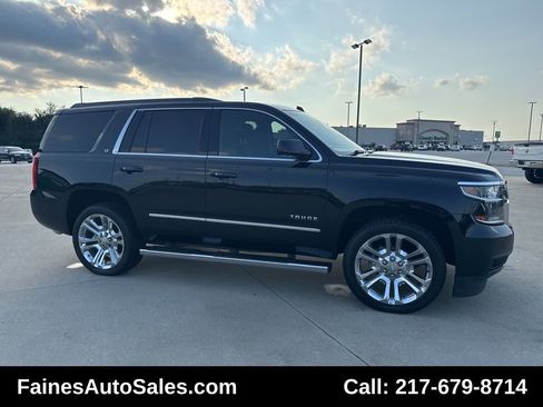 Used 2017 Chevrolet Tahoe LT w/ LT Signature Package image 29