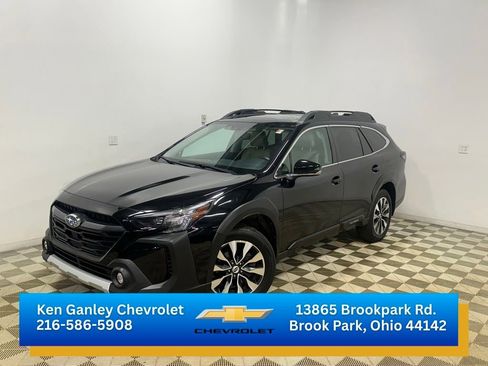 Used 2023 Subaru Outback Limited AWD/4WD image 1
