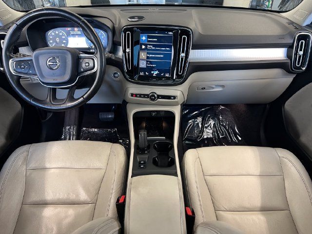 Used 2019 Volvo XC40 T5 Momentum AWD/4WD image 43