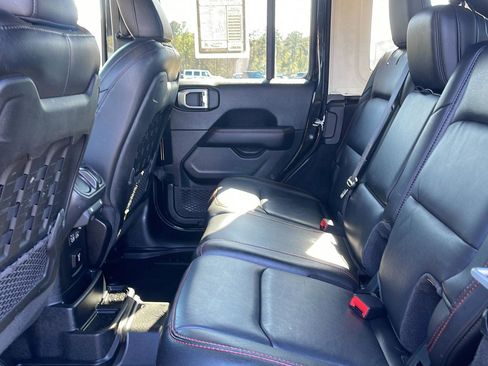 Used 2021 Jeep Wrangler Unlimited Rubicon AWD/4WD image 27