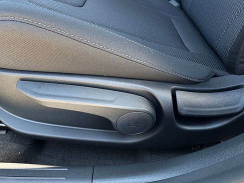 New 2026 Hyundai Elantra SE image 20