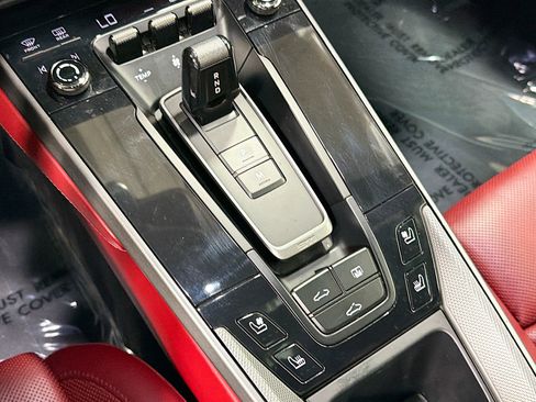 Certified 2020 Porsche 911 Carrera 4S w/ Sport Package AWD/4WD image 25