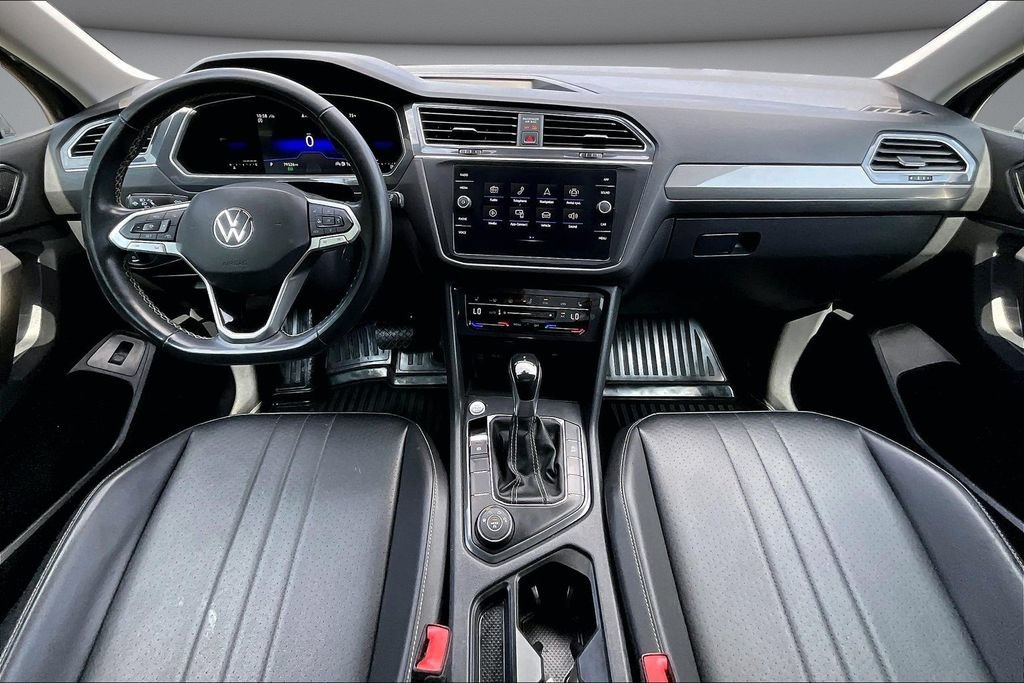 Used 2022 Volkswagen Tiguan SE AWD/4WD image 7