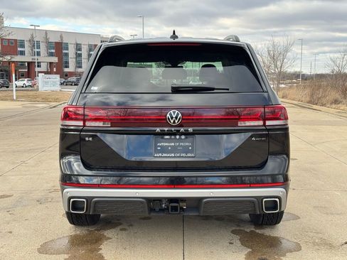 New 2026 Volkswagen Atlas Peak Edition AWD/4WD image 6