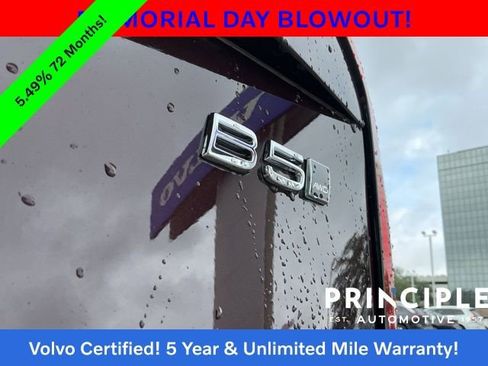 Certified 2025 Volvo XC90 B5 Plus AWD/4WD image 14