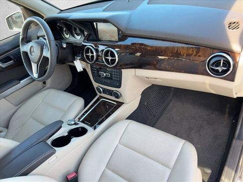 Used 2013 Mercedes-Benz GLK 350 4MATIC image 21