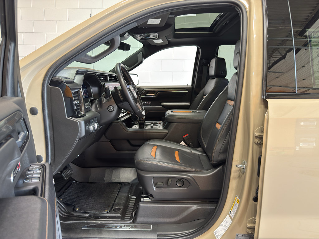 Used 2022 GMC Sierra 1500 AT4 w/ AT4 Premium Package AWD/4WD image 18