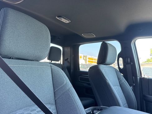 New 2026 RAM 3500 Big Horn AWD/4WD image 15