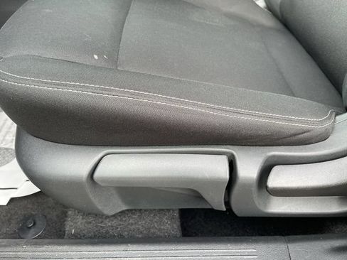Used 2024 Nissan Rogue S AWD/4WD image 13