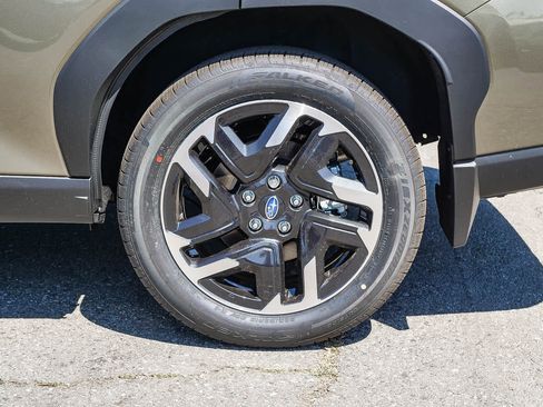 New 2026 Subaru Forester Premium AWD/4WD image 8