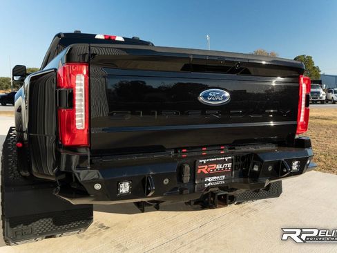 Used 2023 Ford F450 Lariat w/ FX4 Off-Road Package image 29