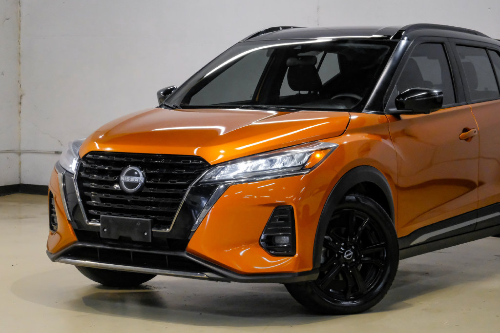 Used 2023 Nissan Kicks SR FWD image 5