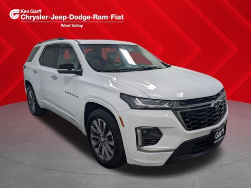 Used 2023 Chevrolet Traverse Premier w/ LPO, Floor Liner Package AWD/4WD image 1
