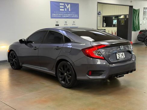 Used 2020 Honda Civic Sport image 5