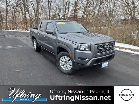 Used 2022 Nissan Frontier SV w/ Technology Package image 1