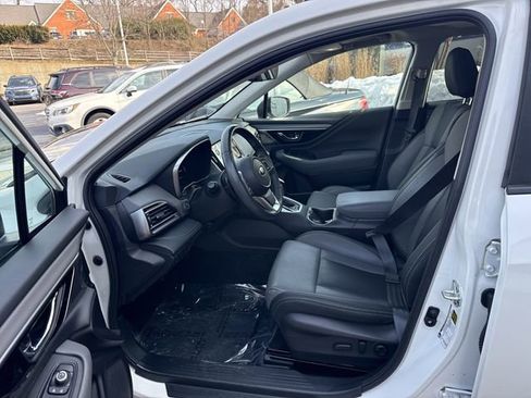 Certified 2023 Subaru Outback Onyx Edition image 9