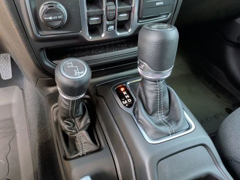 New 2026 Jeep Wrangler Sport S image 32