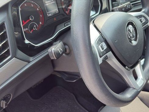 Used 2020 Volkswagen Jetta S w/ Driver Assistance Package image 9