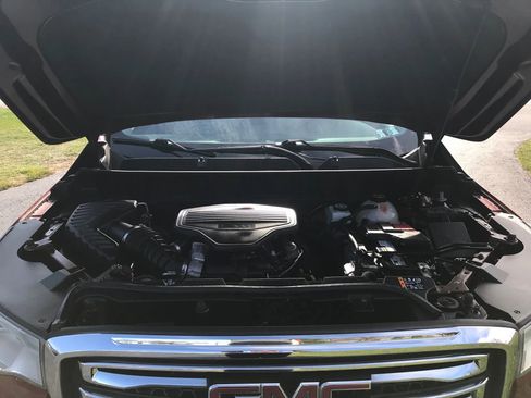 Used 2019 GMC Acadia SLT image 65