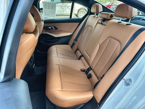 Used 2025 BMW 330i xDrive Sedan AWD/4WD image 23