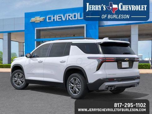 New 2026 Chevrolet Traverse LT w/ Driver Confidence Package image 4