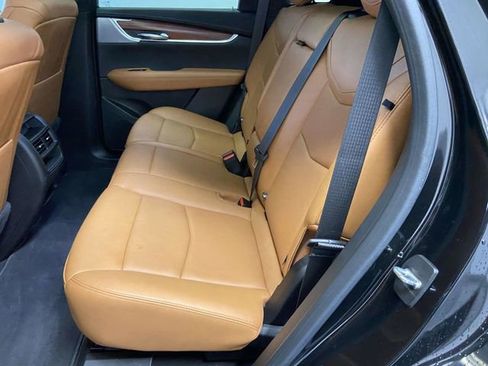 Used 2024 Cadillac XT5 Premium Luxury w/ Technology Package image 16