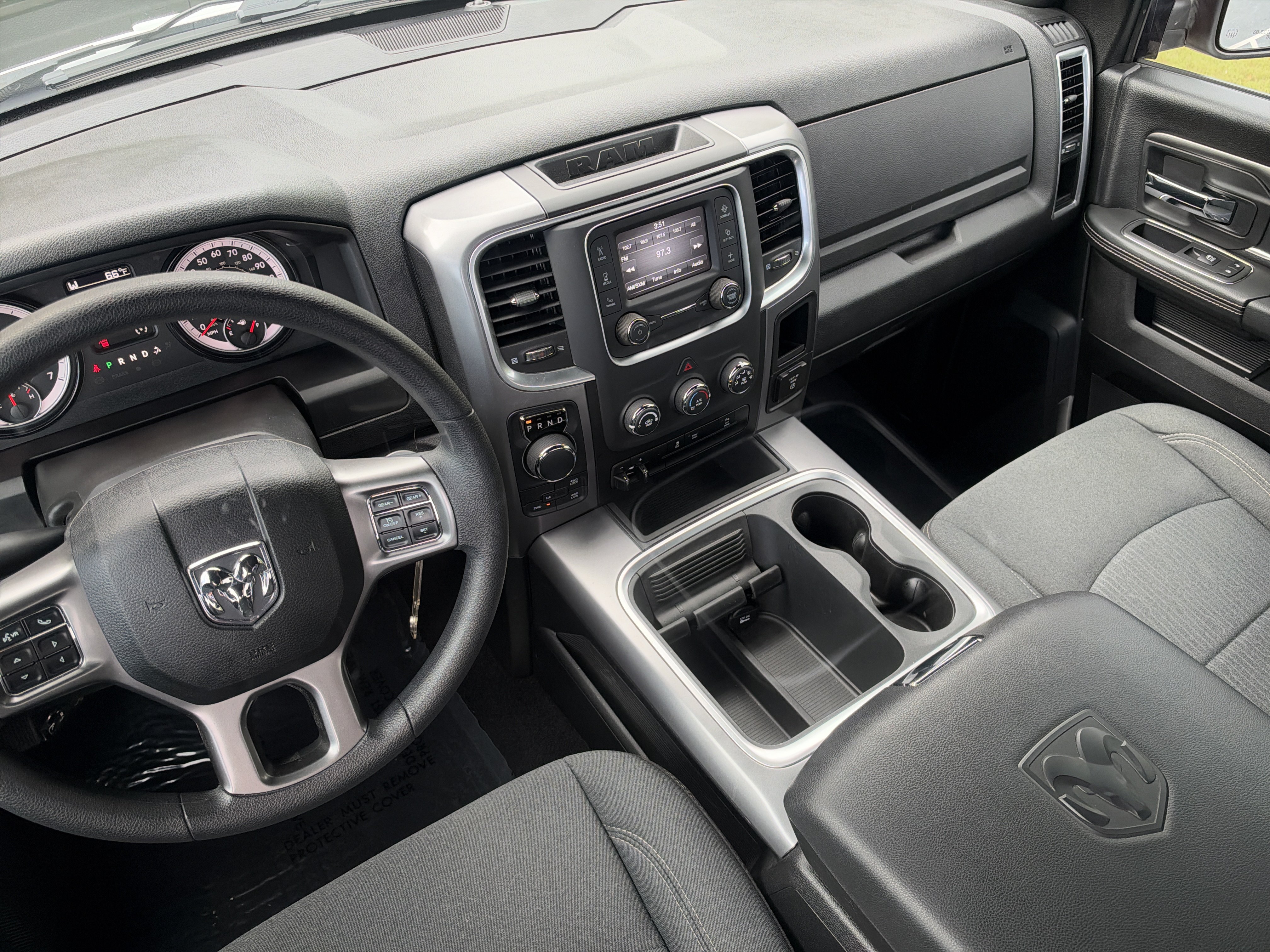Used 2024 RAM 1500 Warlock AWD/4WD image 27