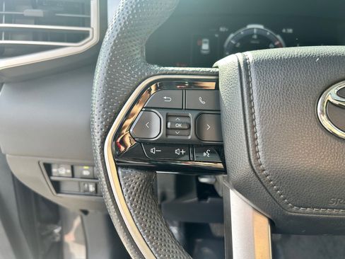 Certified 2023 Toyota Sequoia SR5 w/ SR5 Premium Package AWD/4WD image 15