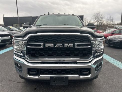 Used 2019 RAM 2500 Tradesman w/ Chrome Appearance Group image 7