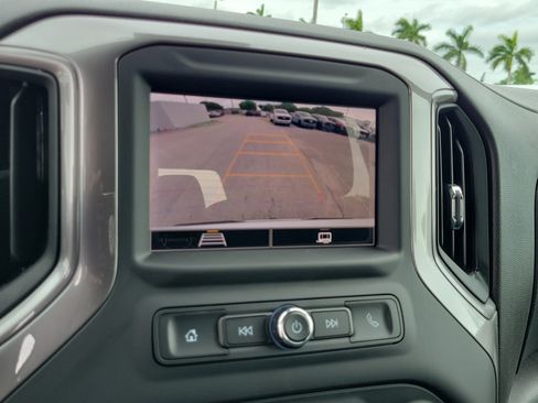 Used 2022 Chevrolet Silverado 1500 Custom RWD image 10