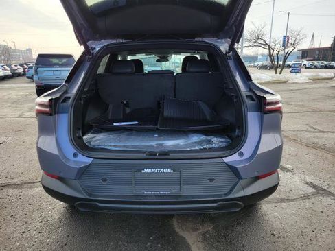 New 2026 Chevrolet Equinox EV LT image 23