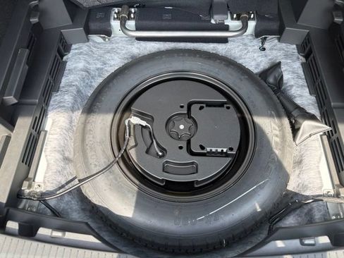 Used 2023 Nissan Rogue SV AWD/4WD image 36