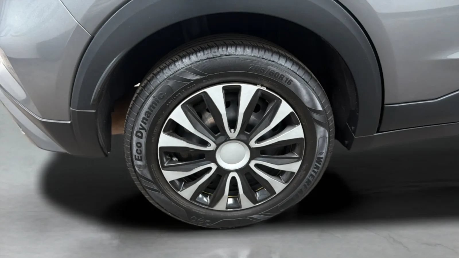 Used 2021 Nissan Kicks S FWD image 27