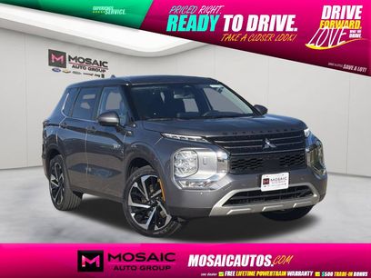 Used 2023 Mitsubishi Outlander 4WD Plug-In Hybrid